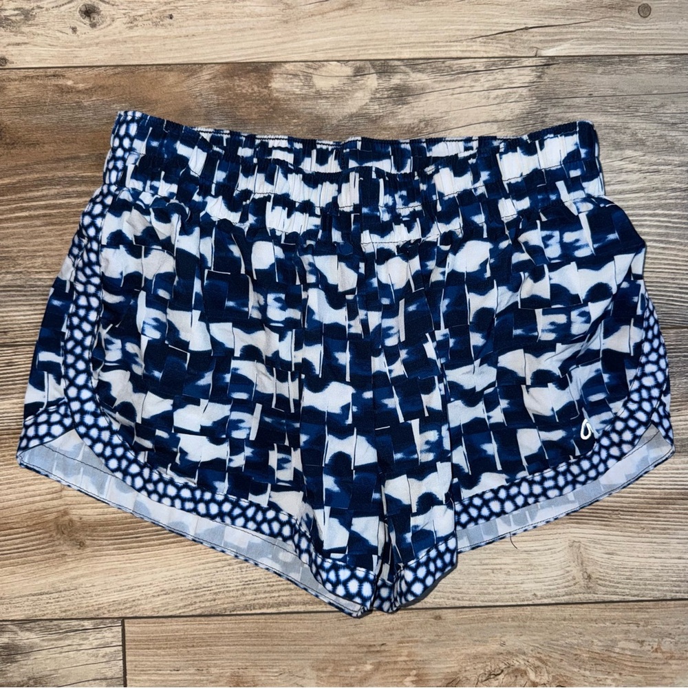 Gap Fit running shorts